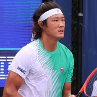 Zhizhen Zhang